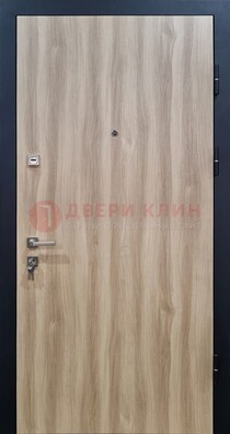 Светлая металлическая дверь с МДФ ДМ-340 в Щербинке