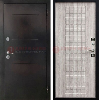 Черная железная дверь с порошковым покрытием и филенчатой МДФ ДП-221 в Щербинке