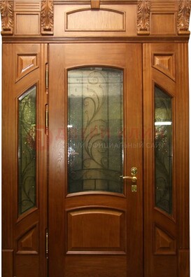 Парадная дверь со стеклянными вставками и ковкой ДПР-36 для дома в Щербинке