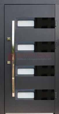 Черная стальная дверь МДФ хайтек со стеклом ДС-16 в Щербинке