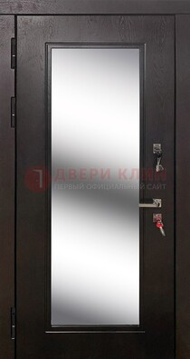 Коричневая железная дверь со стеклом для дома ДС-23 в Щербинке