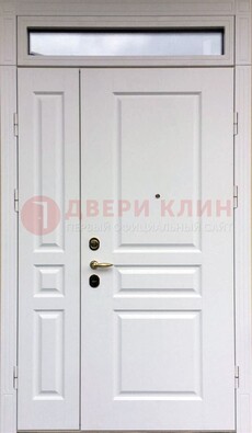 Белая двухстворчатая металлическая дверь со стеклом ДС-63 в Щербинке