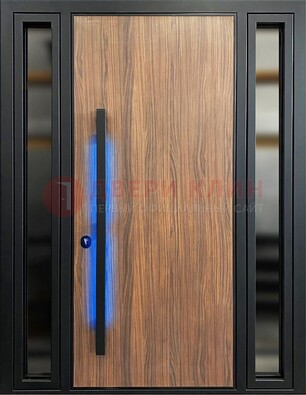 Коричневая металлическая дверь со стеклом ДС-69 в Щербинке