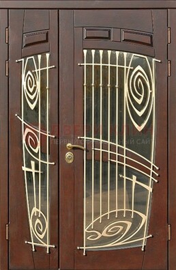 Коричневая железная дверь с большим стеклом и ковкой ДСК-203 в Щербинке