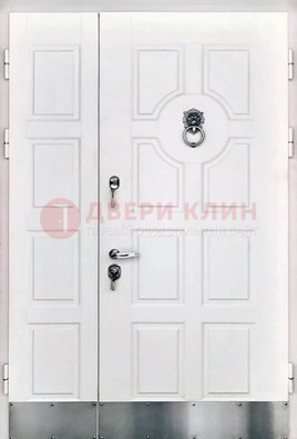 Белая входная дверь с виноритом ДВТ-246 в Щербинке