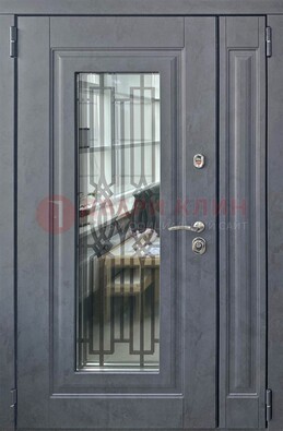 Серая стальная дверь Винорит со стеклом и ковкой ПЛ-29 в Щербинке